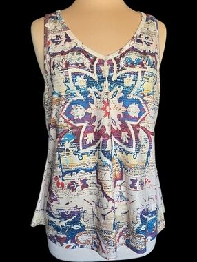 SHEIN White Multi Floral Medallion V-Neck Tank